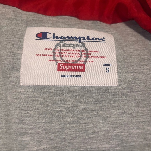 SUPREME X CHAMPION red zip up jacket - Picture 2 of 4